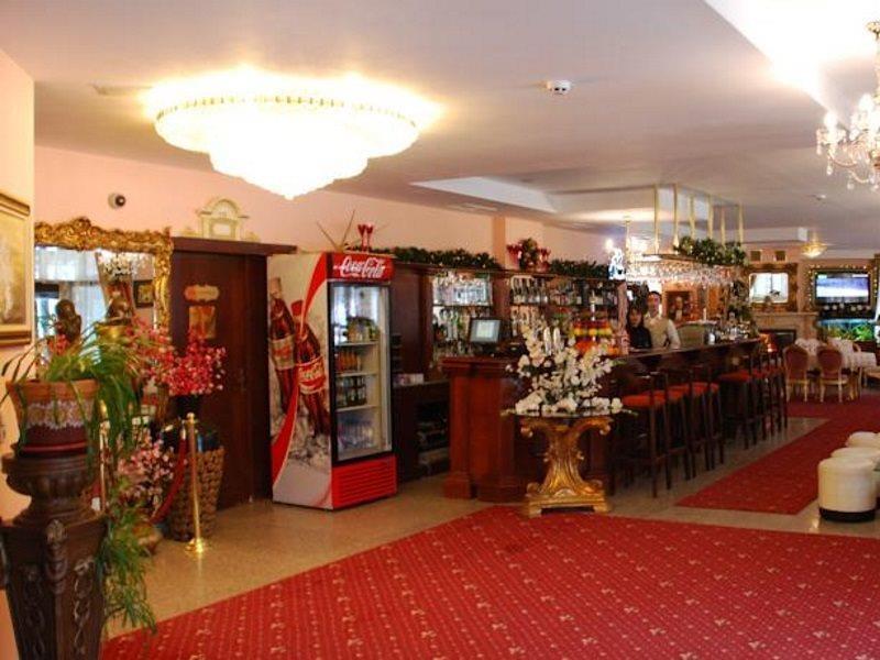 Otel Elegant Lux 4*